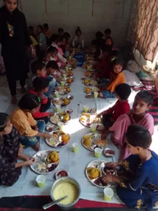 food distribution in orphanage in delhi by aapke saath foundation