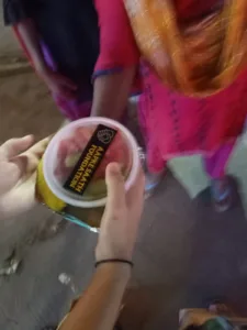 fruits distribution picture