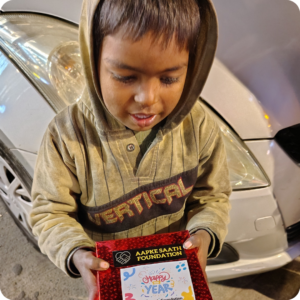 food donation in the best way to helping the road side childrens